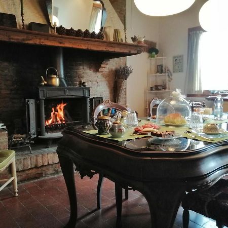 Corte Di Maggio B&B Country House อิโมลา ภายนอก รูปภาพ