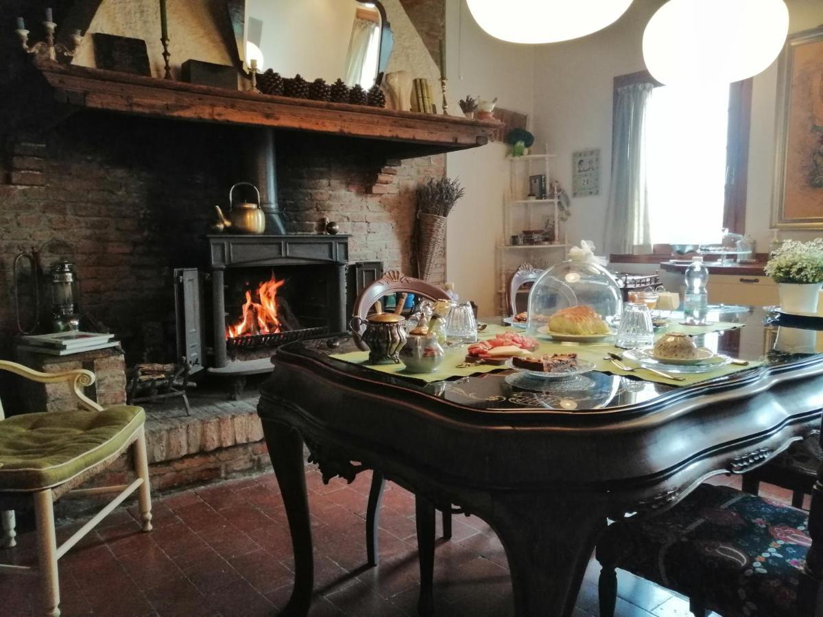 Corte Di Maggio B&B Country House อิโมลา ภายนอก รูปภาพ