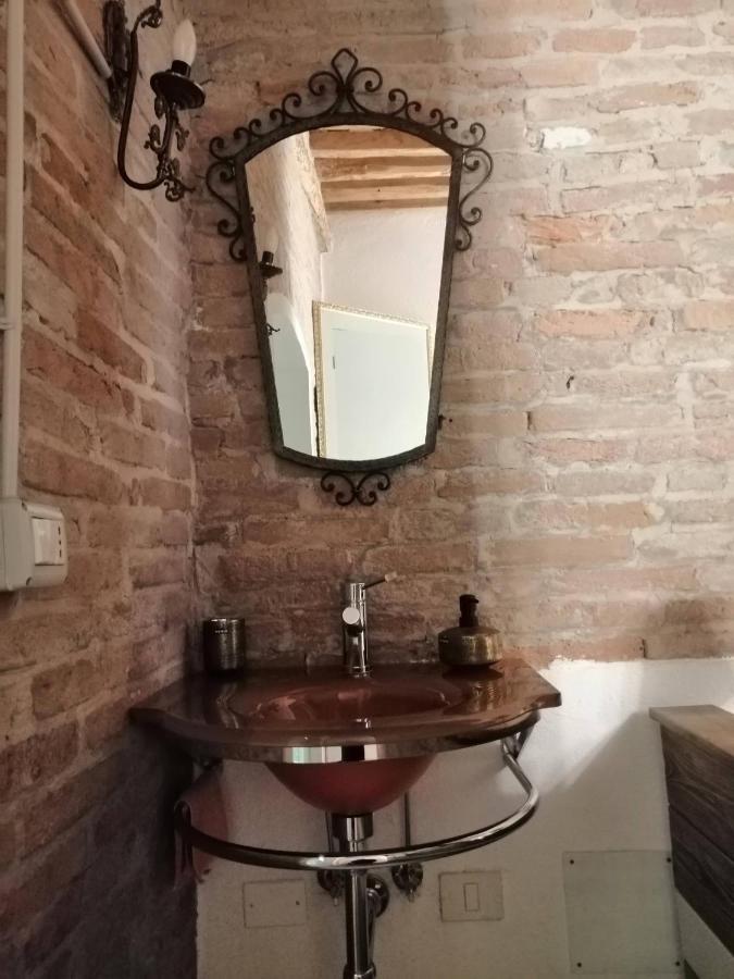 Corte Di Maggio B&B Country House อิโมลา ภายนอก รูปภาพ