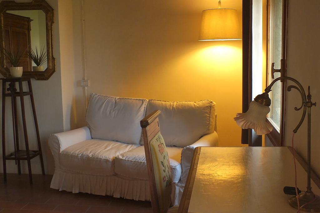Corte Di Maggio B&B Country House อิโมลา ห้อง รูปภาพ